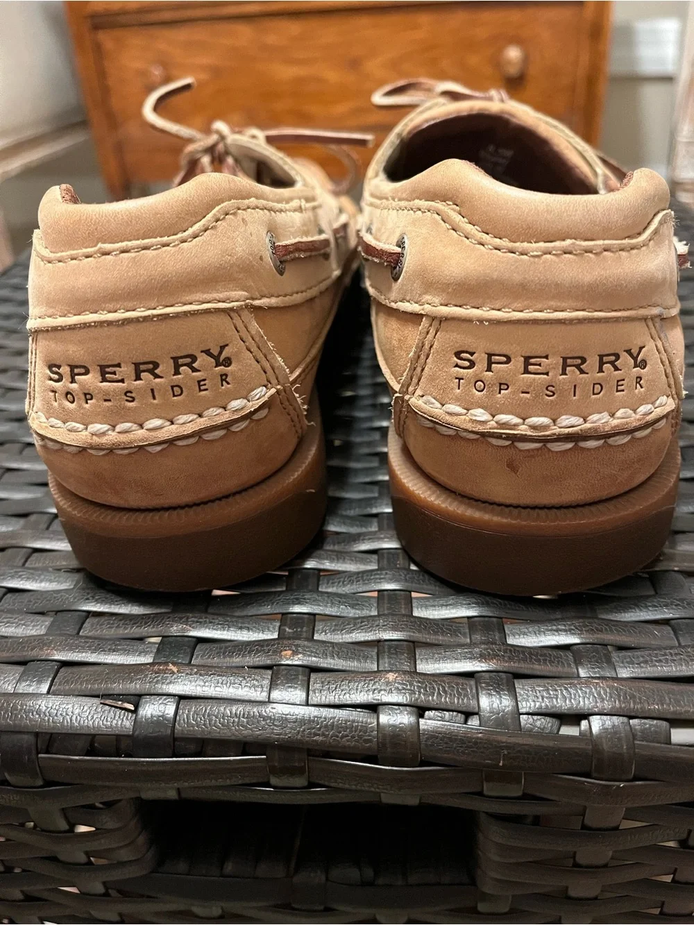 Sperry Classic Men's Tan Leather Boat Shoes Size 8.5